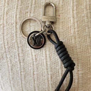 Louis Vuitton Leather rope keyholder